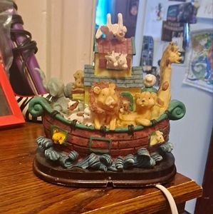 Noah's arc night light